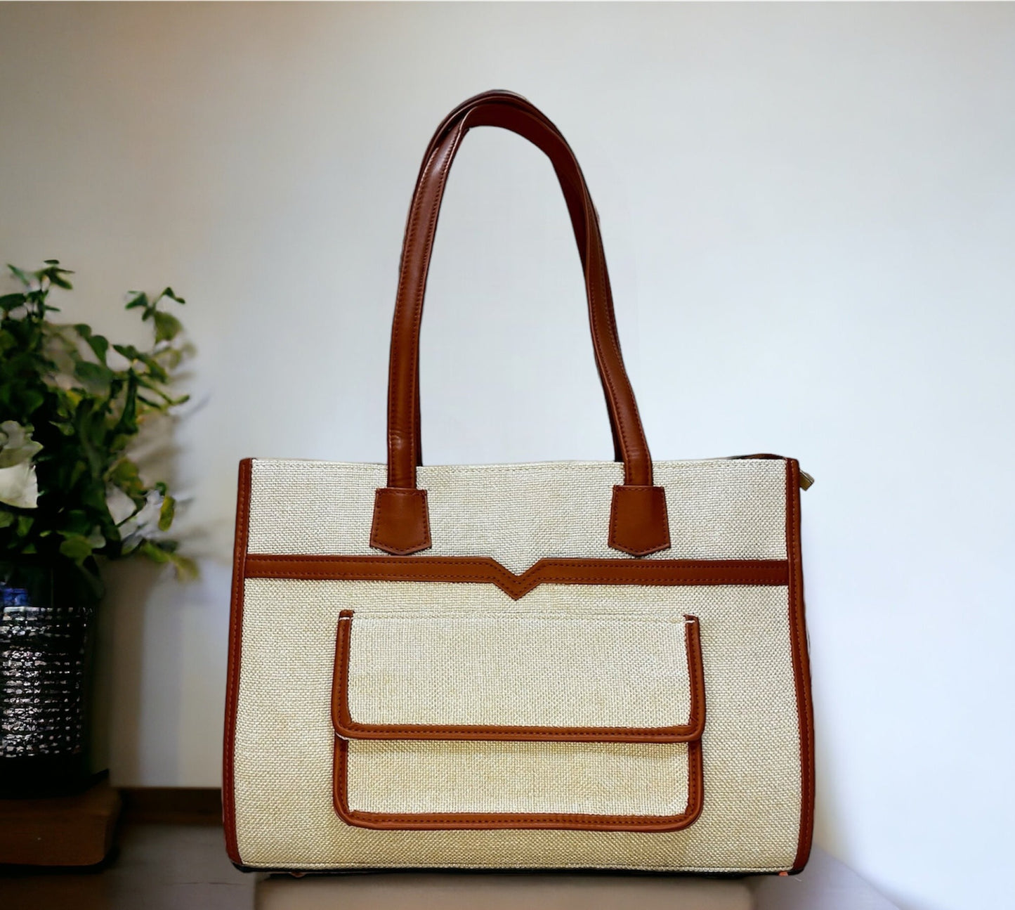 The Daily Runner Tote Bag (Mid) - Tan